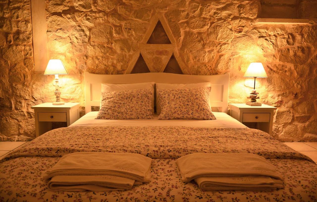 Olive Coast Suites باليكاسترون المظهر الخارجي الصورة