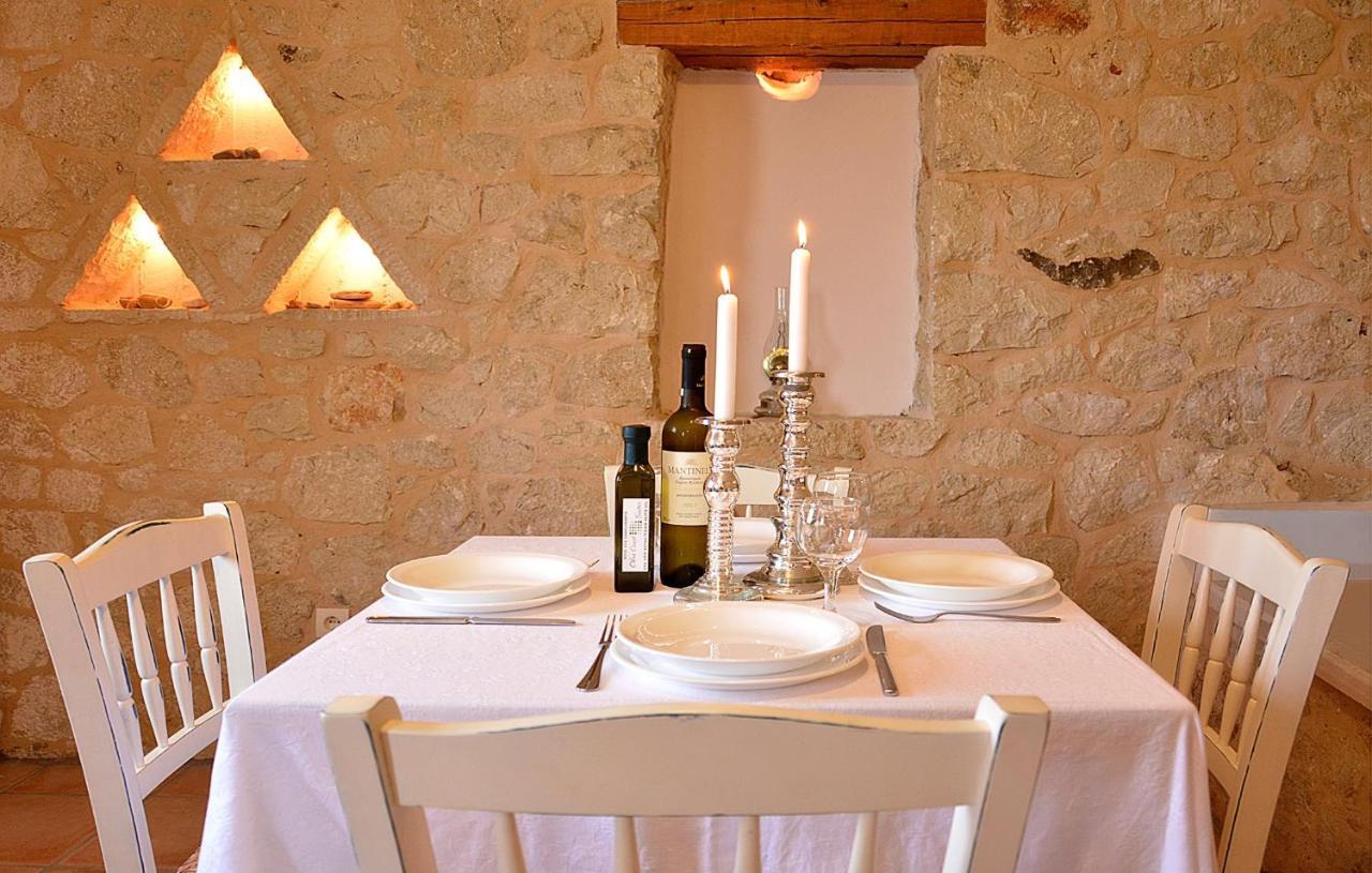Olive Coast Suites باليكاسترون المظهر الخارجي الصورة