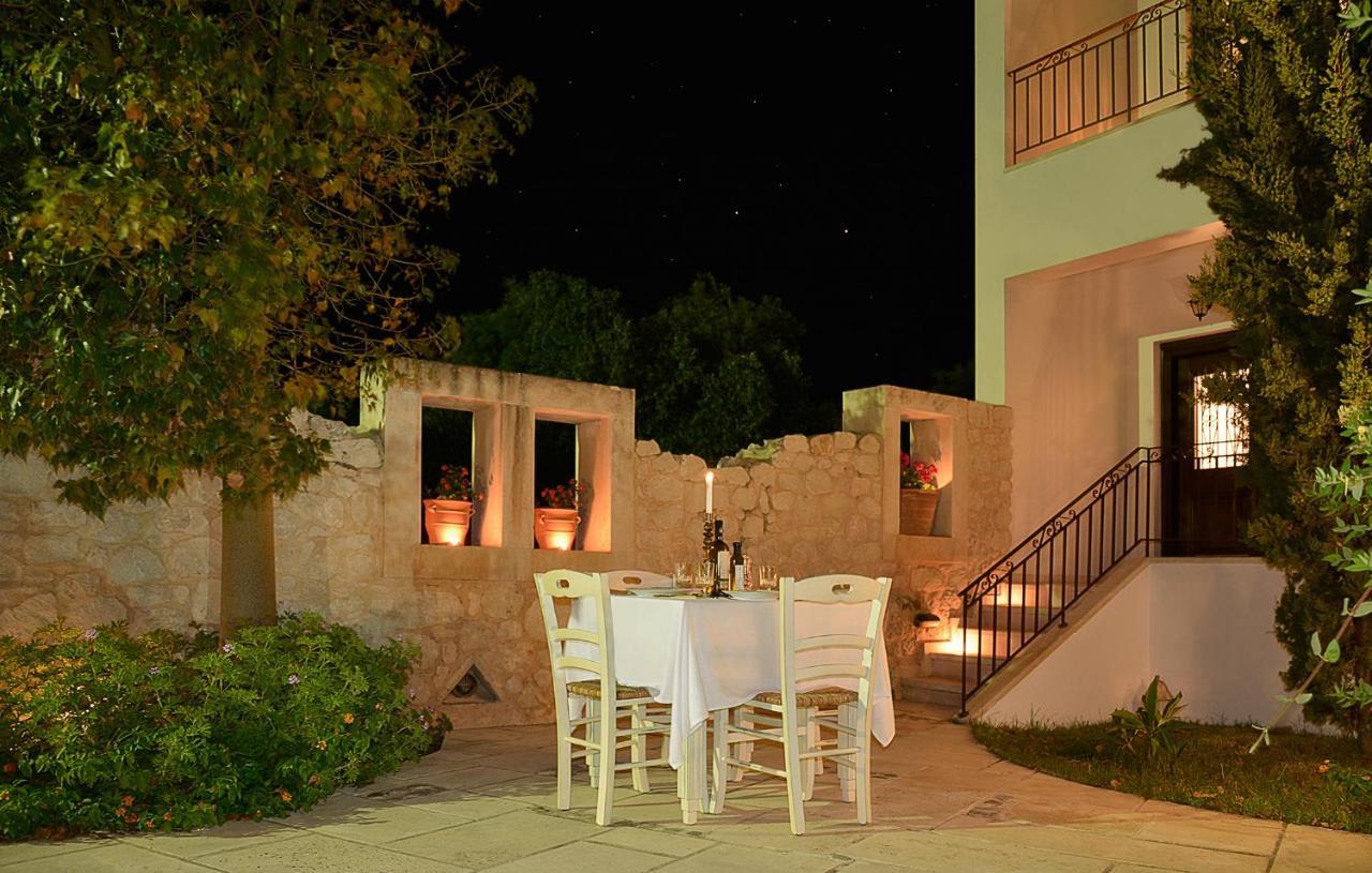 Olive Coast Suites باليكاسترون المظهر الخارجي الصورة