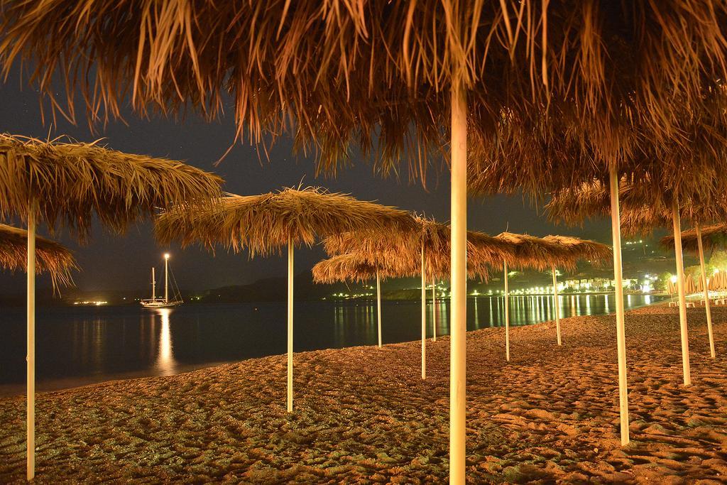Olive Coast Suites باليكاسترون المظهر الخارجي الصورة
